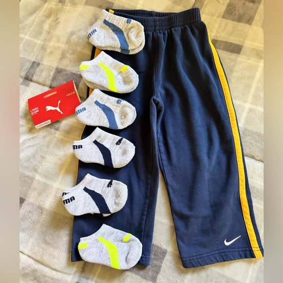 Nike Sweat Pants & New Puma Cushioned Socks - Picture 1 of 12